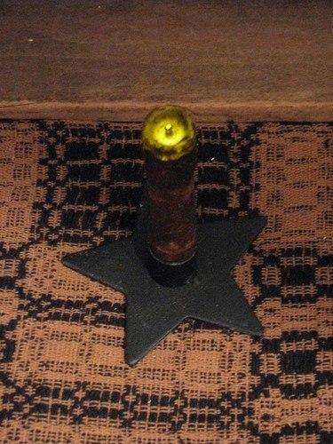Grungy Drip Battery Timer Candle - Ivory 4" - Primitive Star Quilt Shop - 3